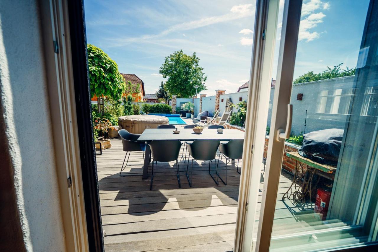 Alte Schmiede Mit Sauna, Pool Und Whirpool Im Aussenbereich Schoenstes Ferienhaus Der Lausitz Elsterheide Ngoại thất bức ảnh