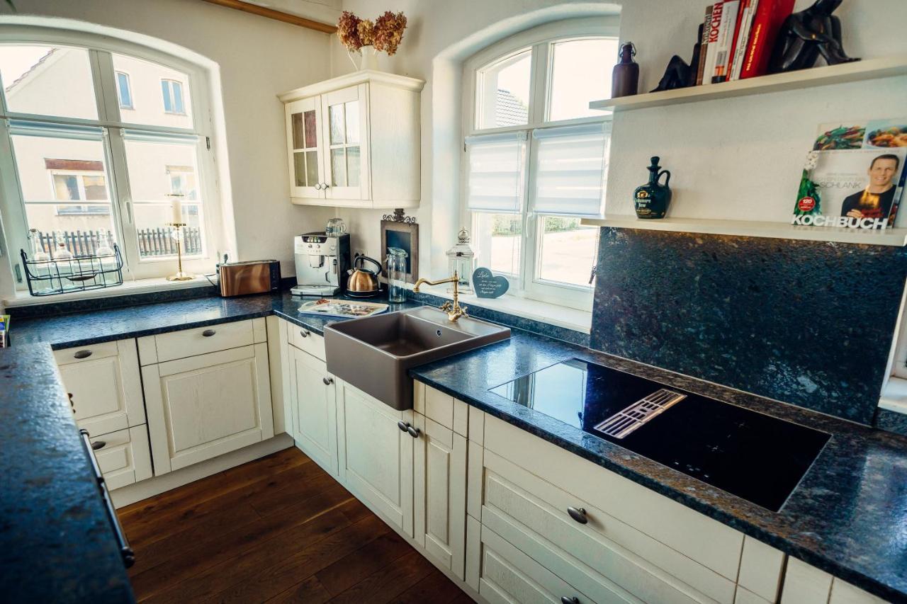 Alte Schmiede Mit Sauna, Pool Und Whirpool Im Aussenbereich Schoenstes Ferienhaus Der Lausitz Elsterheide Ngoại thất bức ảnh