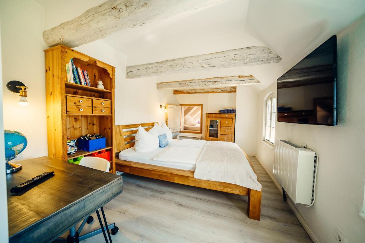 Alte Schmiede Mit Sauna, Pool Und Whirpool Im Aussenbereich Schoenstes Ferienhaus Der Lausitz Elsterheide Ngoại thất bức ảnh