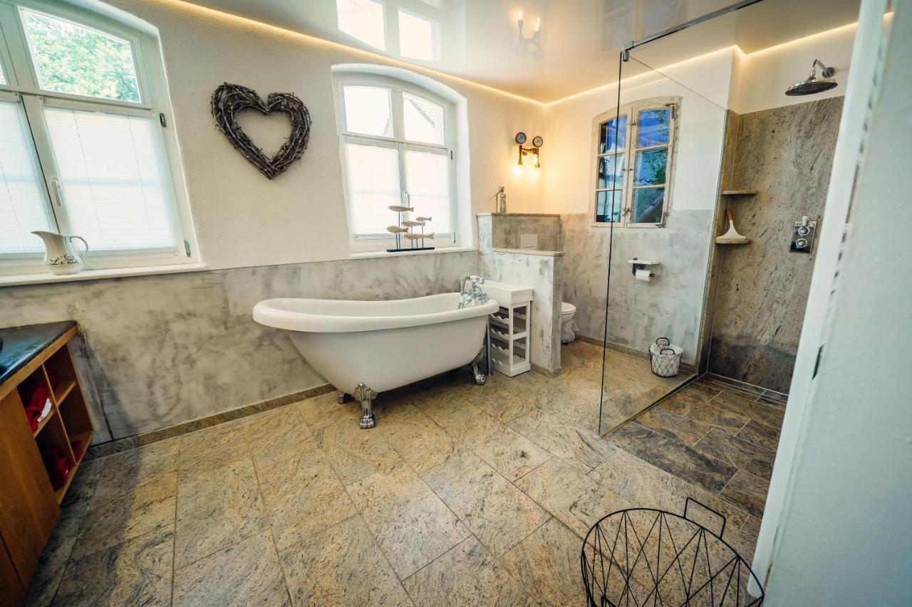 Alte Schmiede Mit Sauna, Pool Und Whirpool Im Aussenbereich Schoenstes Ferienhaus Der Lausitz Elsterheide Ngoại thất bức ảnh