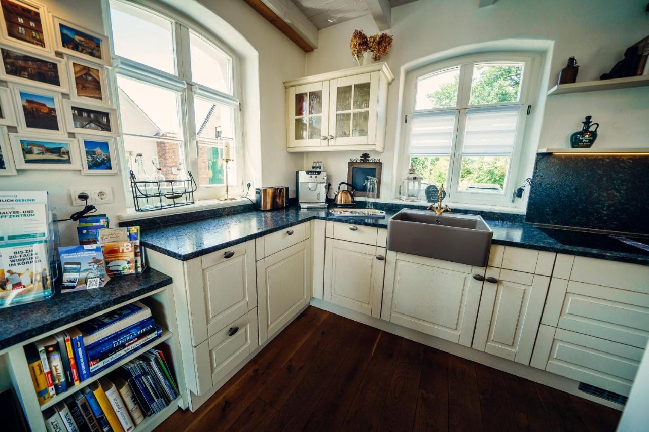 Alte Schmiede Mit Sauna, Pool Und Whirpool Im Aussenbereich Schoenstes Ferienhaus Der Lausitz Elsterheide Ngoại thất bức ảnh