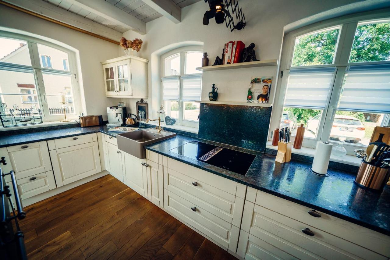 Alte Schmiede Mit Sauna, Pool Und Whirpool Im Aussenbereich Schoenstes Ferienhaus Der Lausitz Elsterheide Ngoại thất bức ảnh
